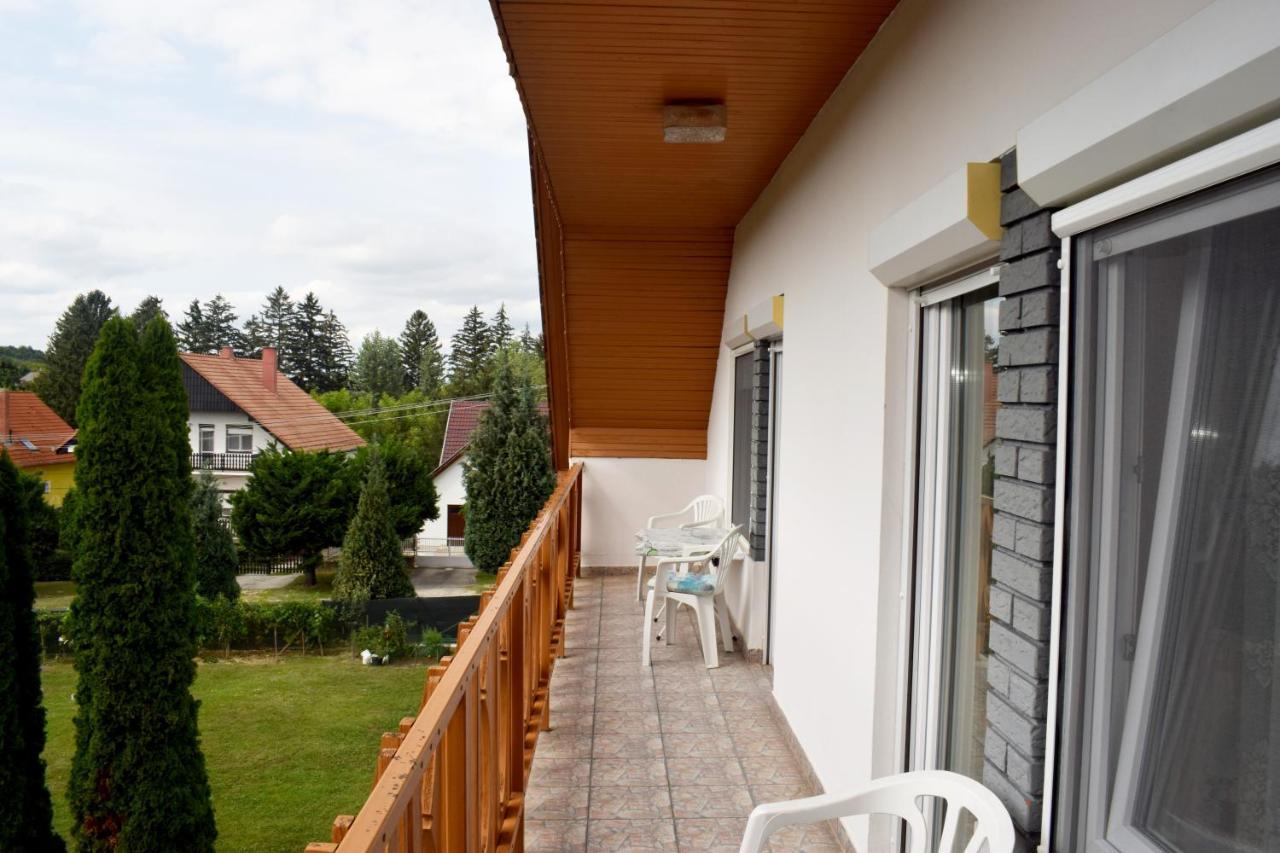 Relax Apartman Залакарош Екстер'єр фото